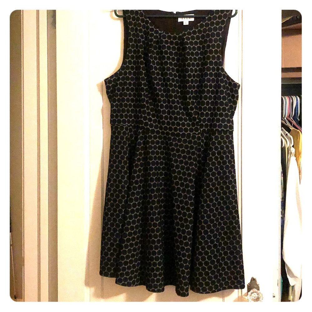 Elle Shift Dress